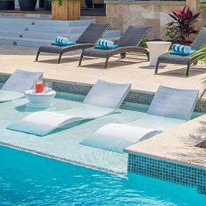 Tanning deck pool discount chairs